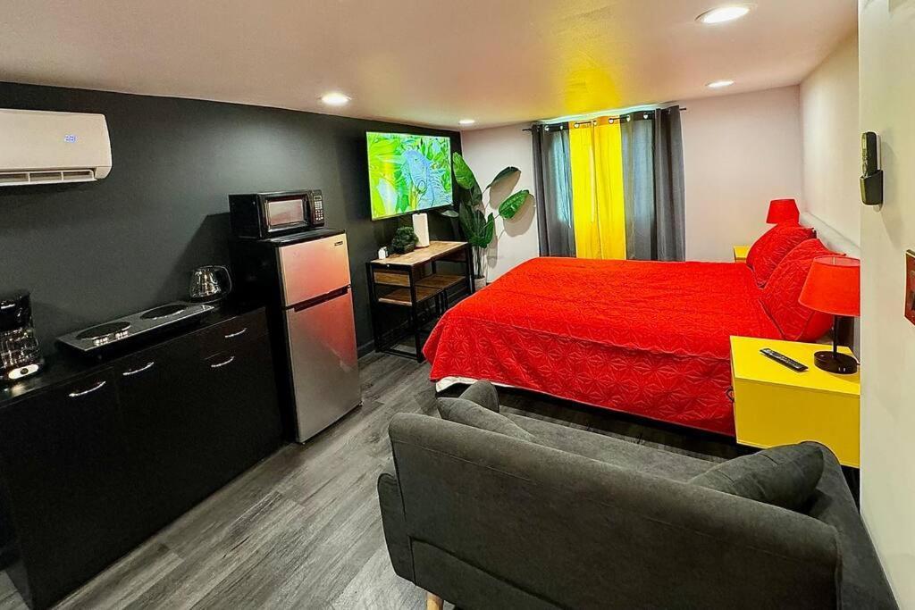 New Tiny Home Uptown フェニックス エクステリア 写真